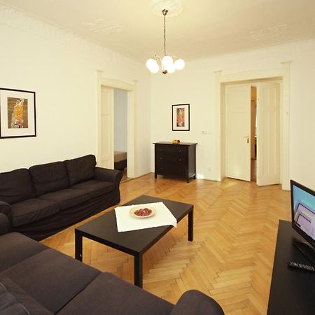 Prague Central Exclusive Apartments Praga Quarto foto
