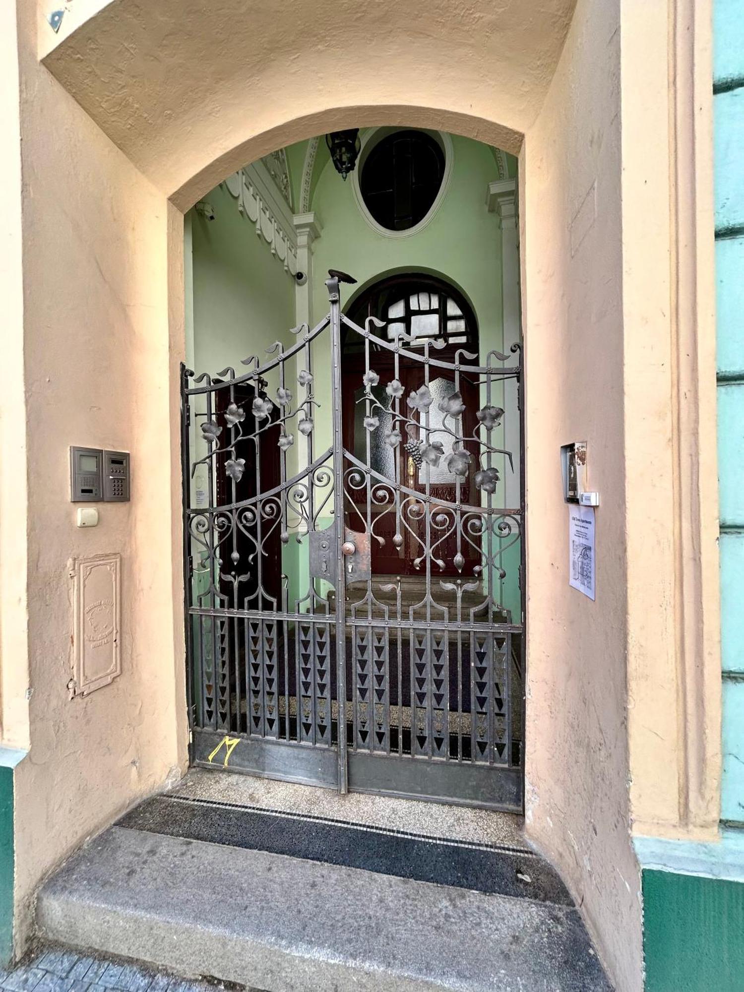 Prague Central Exclusive Apartments Praga Exterior foto